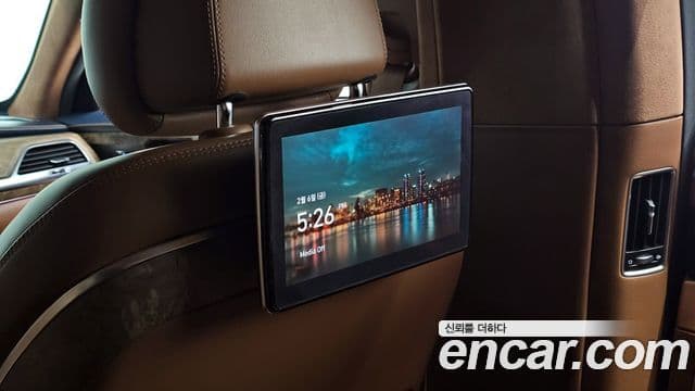 Genesis G90 лимузин Prestige, 2019 18