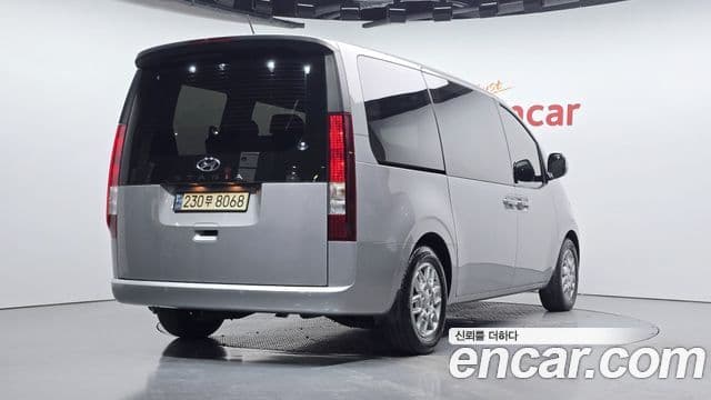 Hyundai Staria Modern, 2023 2
