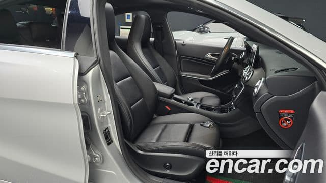 Mercedes-Benz CLA-класс C117 CLA250 4MATIC, 2017 10