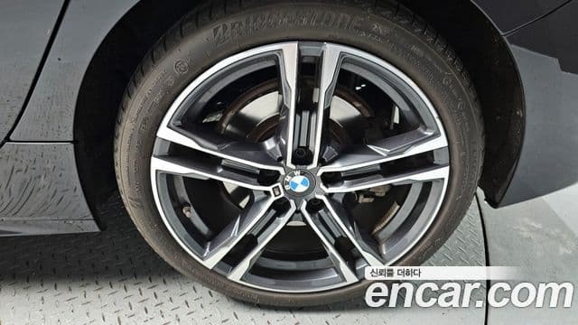 BMW 1시리즈 (F40) 120i M Sport, 2023 все фото