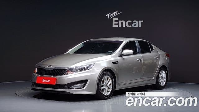 Kia K5 2.0 Deluxe, 2011 1