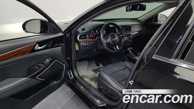 Kia All New K7 Prestige, 2016 10