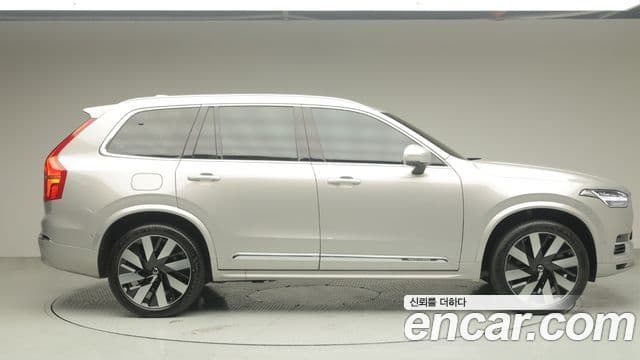 Volvo XC90 2세대 T8 Ultimate Bright гибрид, 2024 4