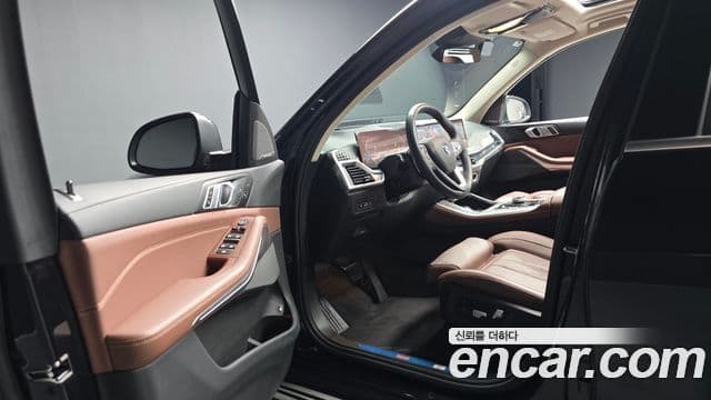 BMW X5 (G05) xDrive 50e xLine, 2025 10