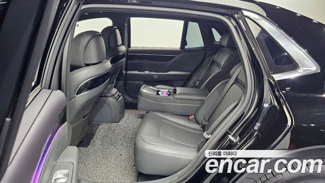 Genesis G90 (RS4) бензин 3.5 турбо AWD, 2023 11