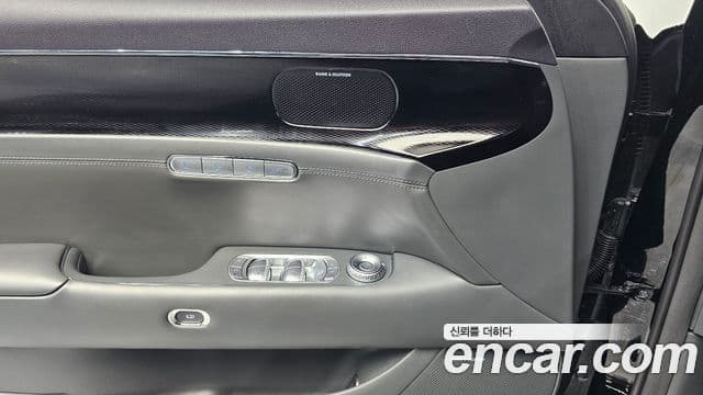 Genesis G90 (RS4) бензин 3.5 турбо AWD, 2023 14