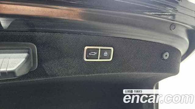 Genesis G90 (RS4) бензин 3.5 турбо AWD, 2023 20