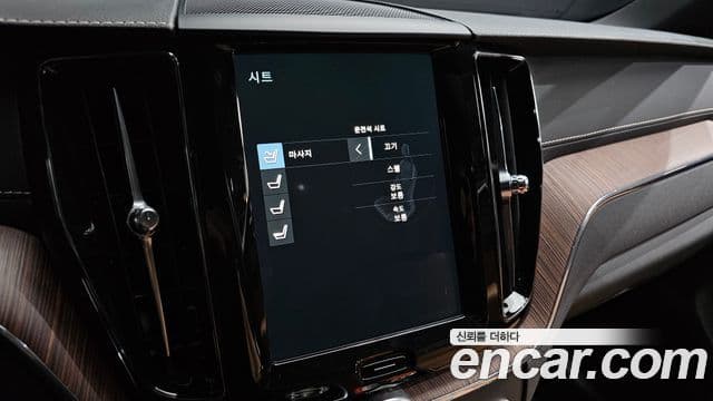 Volvo XC60 2세대 T8 Inscription, 2021 18