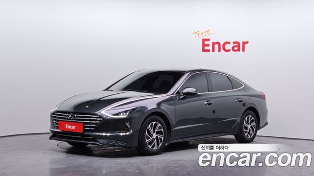 Hyundai Sonata гибрид (DN8) Modern, 2022 1