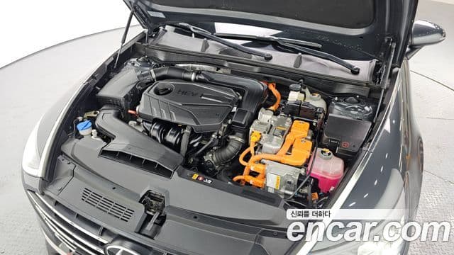 Hyundai Sonata гибрид (DN8) Modern, 2022 6