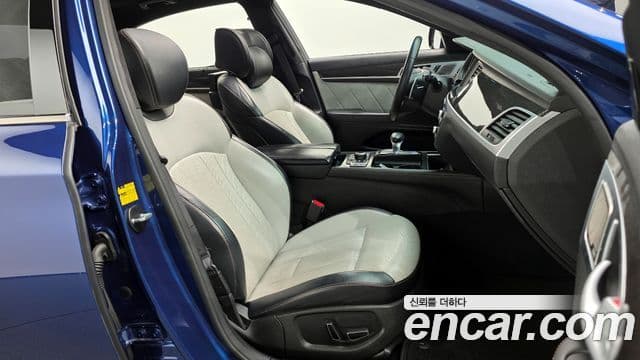 Genesis G80 Sport, 2017 10