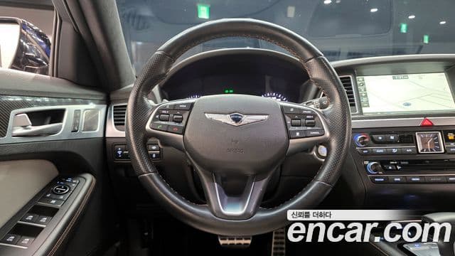 Genesis G80 Sport, 2017 13