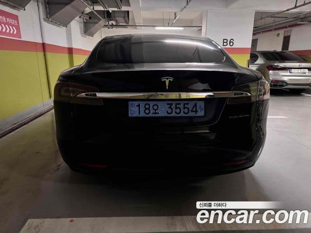Tesla модель S, 2017 все фото