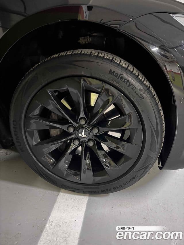 Tesla модель S, 2017 8