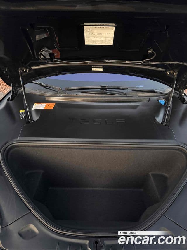 Tesla модель S, 2017 12