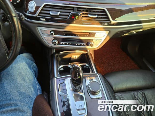 BMW 7시리즈 (G11), 2016 18