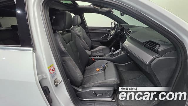 Audi Q3 (F3) 35 TDI Premium Sportback, 2023 10