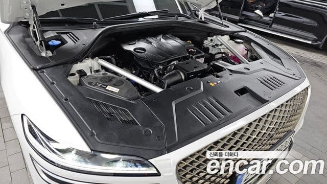 Genesis GV70, 2024 6