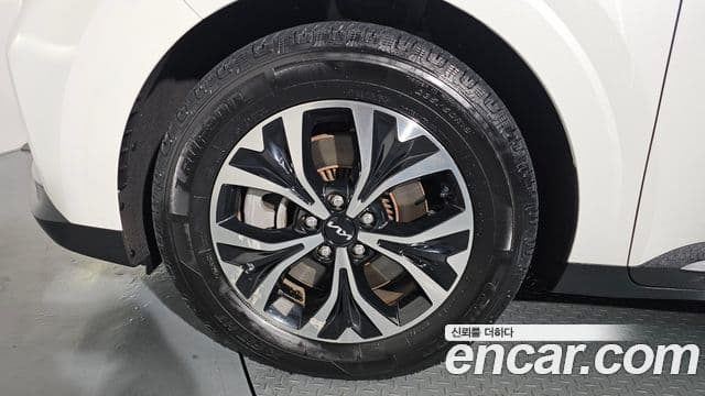 Kia Carnival 4세대 Prestige, 2023 все фото