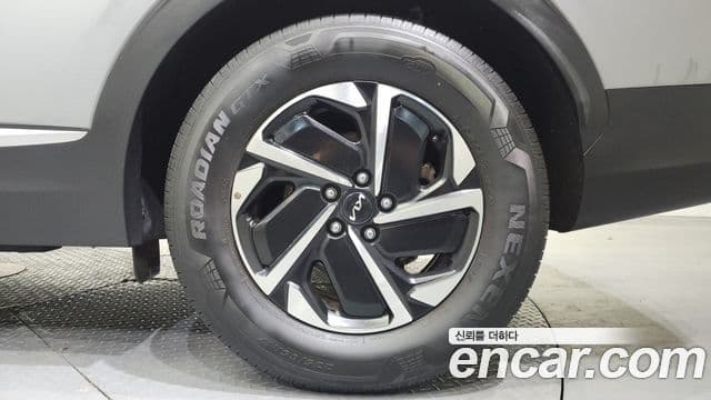 Kia Sportage 5세대 гибрид Prestige 4WD, 2023 все фото