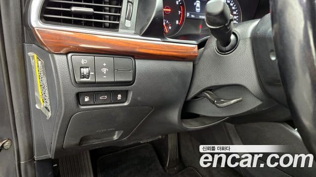 Kia All New K7 3.0 LPI Luxury (арендный автомобиль), 2017 16