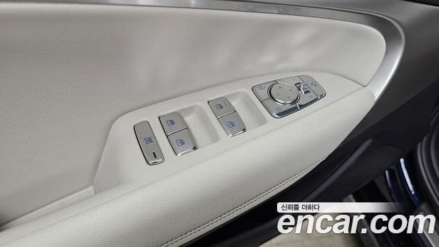 Genesis The / новый New G70, 2025 14