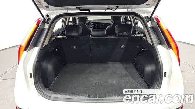 Kia D All New Niro Prestige, 2022 20