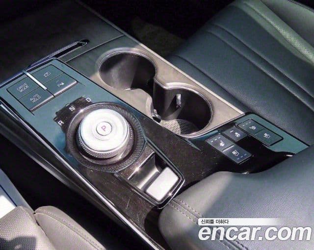 Kia K8 Prestige(арендный автомобиль), 2023 17