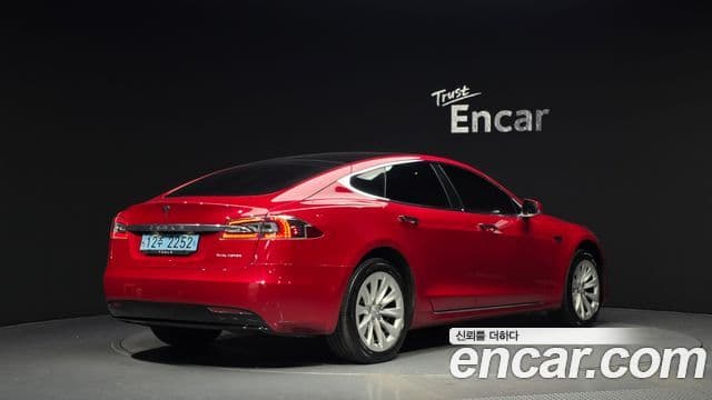 Tesla модель S Long Range, 2020 2