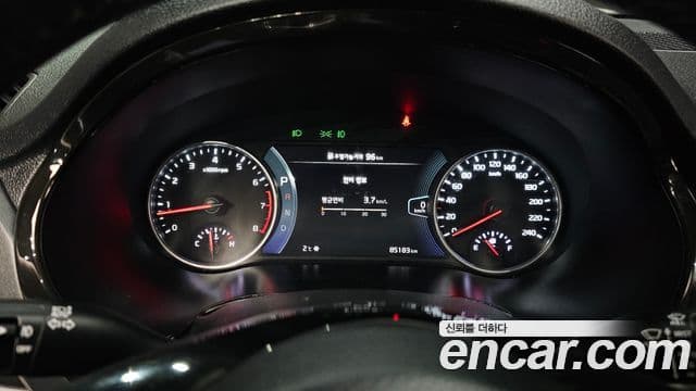 Kia Seltos Signature, 2022 8