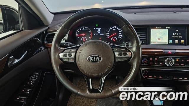 Kia All New K7 Prestige, 2016 13