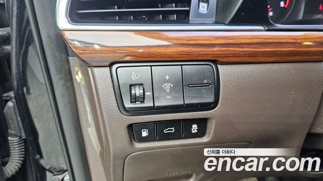 Kia All New K7 Prestige, 2016 17