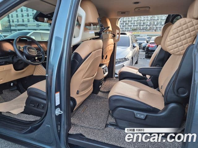 Kia Carnival 4세대 Signature, 2022 10