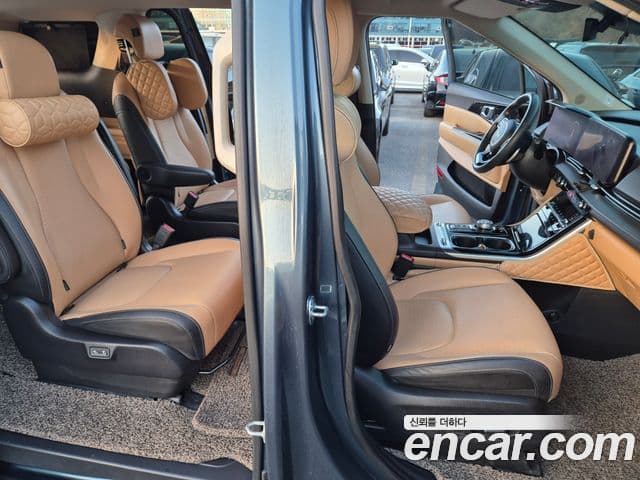 Kia Carnival 4세대 Signature, 2022 11