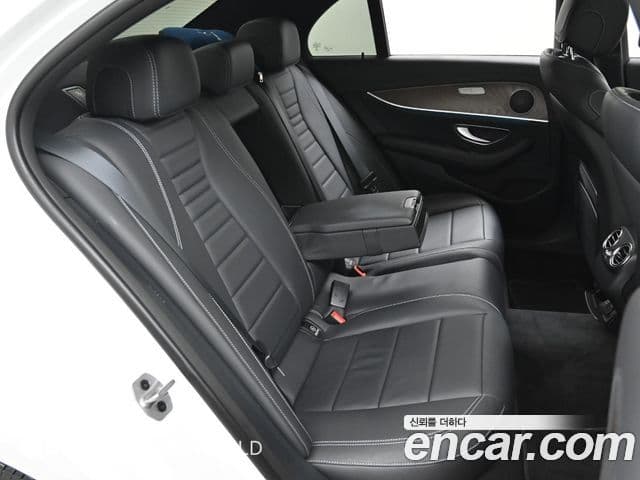 Mercedes-Benz E-класс W213 Exclusive, 2021 12