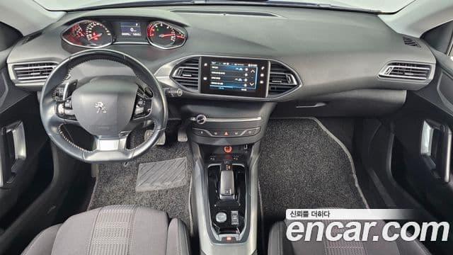 Peugeot 308 2세대 1.5 BlueHDi Allure, 2019 7