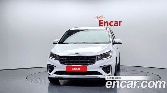 Kia The / новый New Carnival Luxury, 2019 3