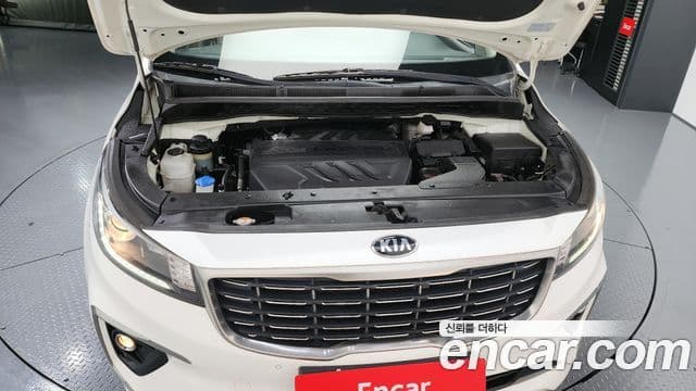 Kia The / новый New Carnival Luxury, 2019 6