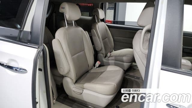 Kia The / новый New Carnival Luxury, 2019 12