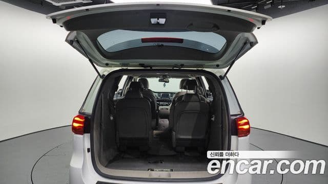 Kia The / новый New Carnival Luxury, 2019 20