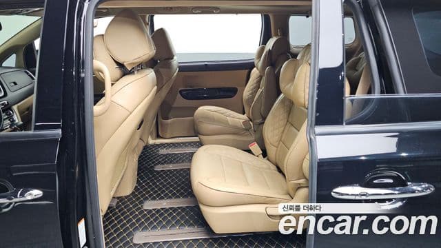 Kia The / новый New Carnival Special, 2019 11