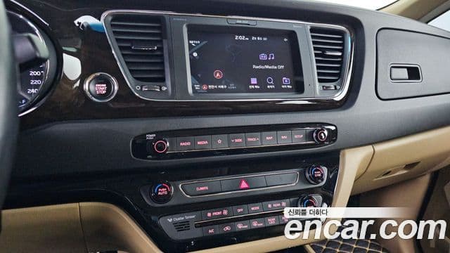 Kia The / новый New Carnival Special, 2019 15