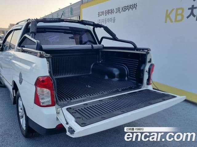 KG모빌리티(SsangYong) Korando Sport Club, 2015 7