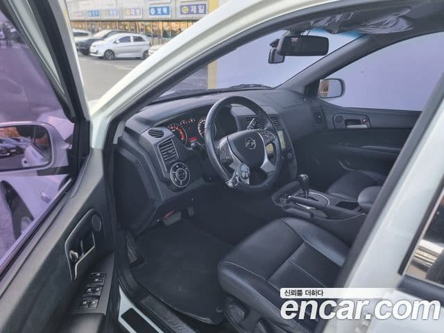 KG모빌리티(SsangYong) Korando Sport Club, 2015 8