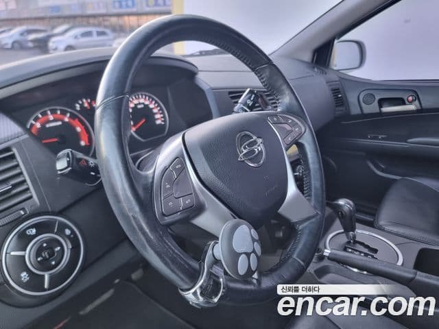 KG모빌리티(SsangYong) Korando Sport Club, 2015 11