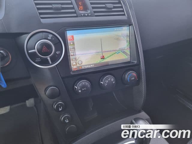 KG모빌리티(SsangYong) Korando Sport Club, 2015 16