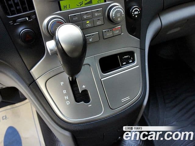 Hyundai Grand Starex Premium, 2012 9