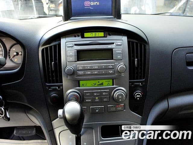 Hyundai Grand Starex Premium, 2012 12