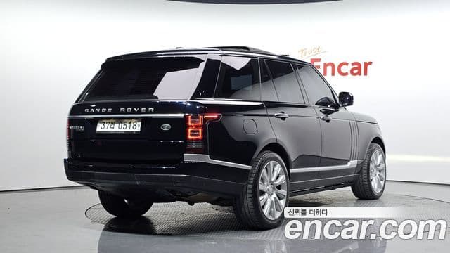 Land Rover Range Rover 4세대 4.4 SDV8 Vogue SE дизель, 2016 2