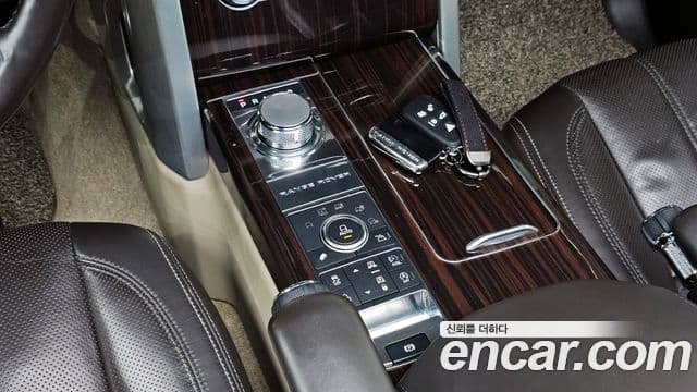 Land Rover Range Rover 4세대 4.4 SDV8 Vogue SE дизель, 2016 9